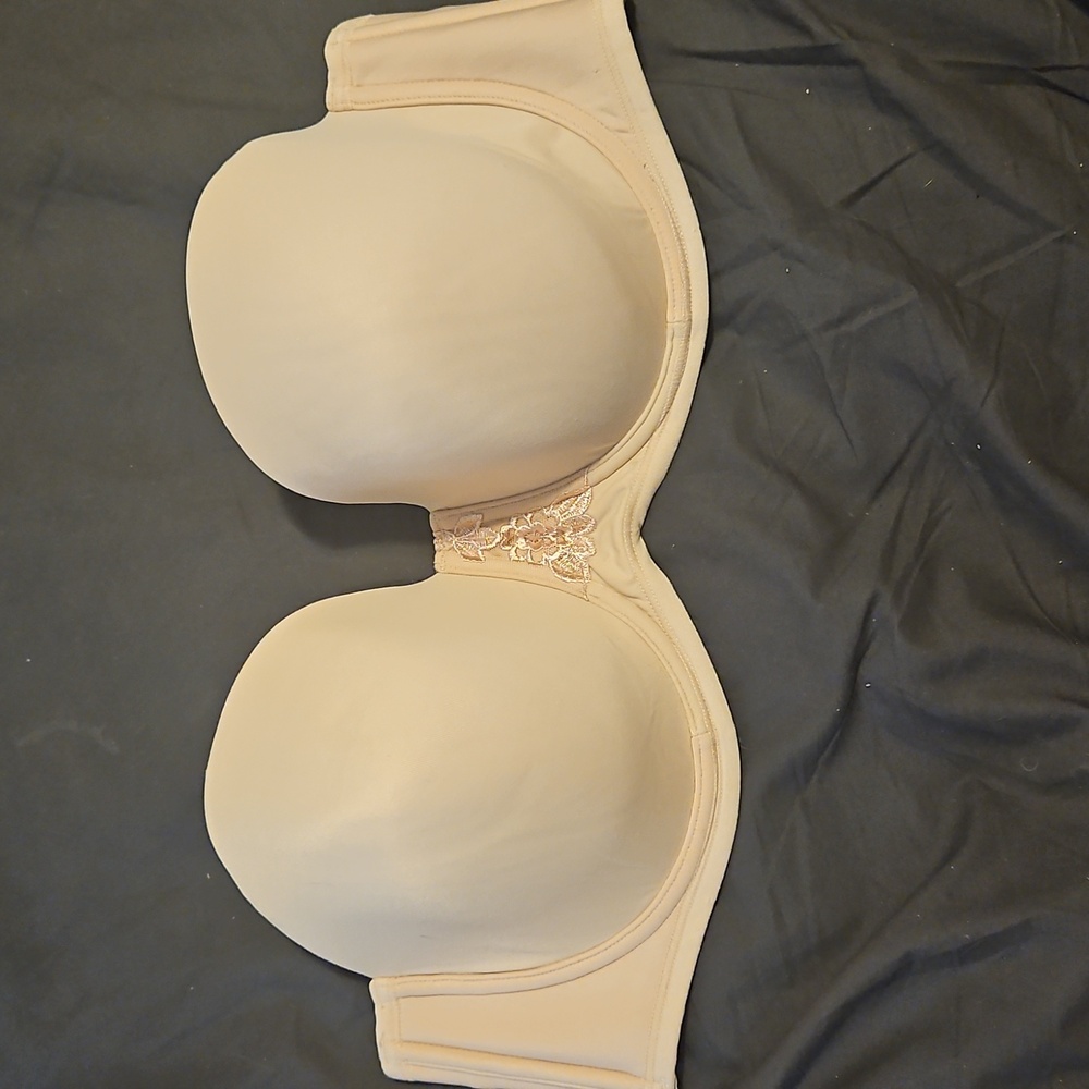 Vanity Fair Strapless Bra 38D